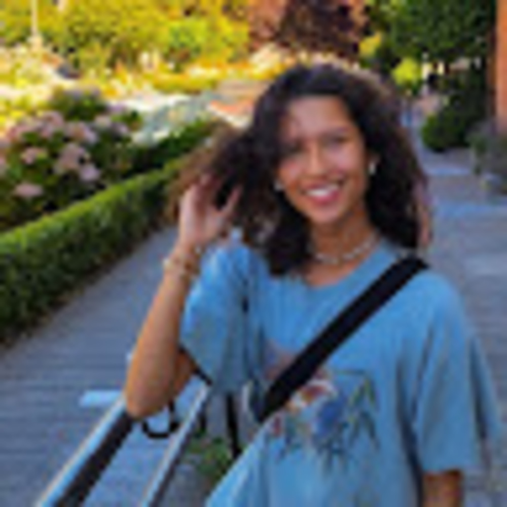 Meet your Posher, Sofia